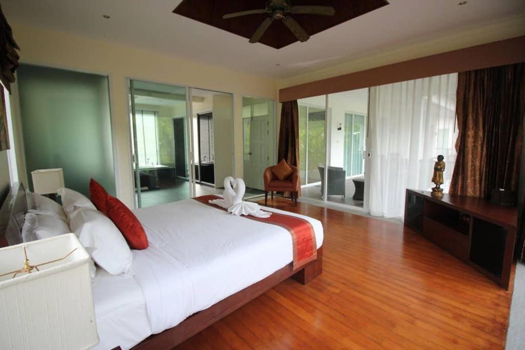 4 Bedroom Villa Kamala Beach Phuket Εξωτερικό φωτογραφία