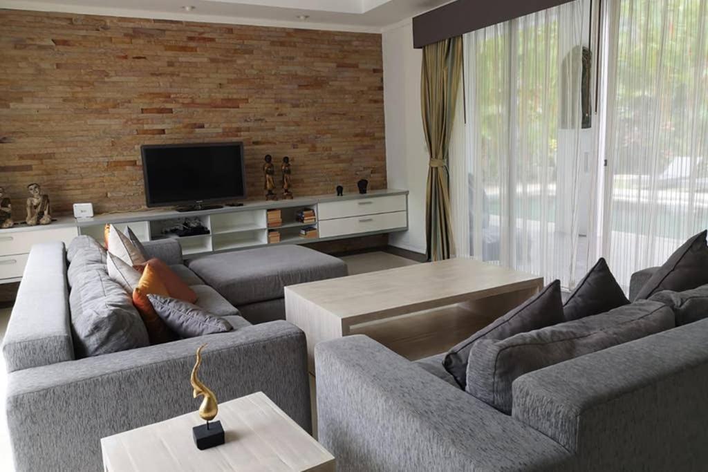 4 Bedroom Villa Kamala Beach Phuket Εξωτερικό φωτογραφία